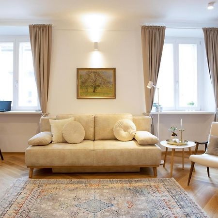 Stylish Apartment In Historical Center Lubiana Esterno foto