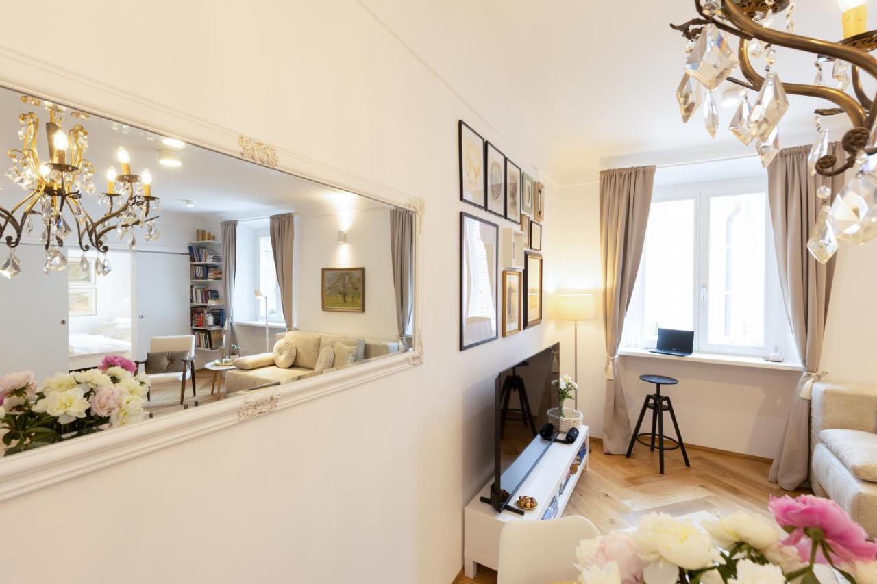 Stylish Apartment In Historical Center Lubiana Esterno foto