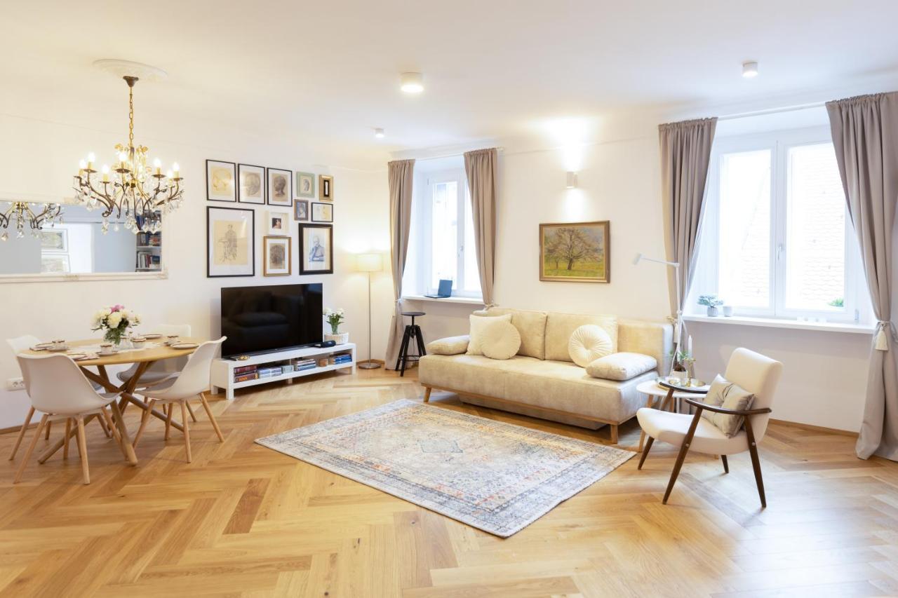 Stylish Apartment In Historical Center Lubiana Esterno foto
